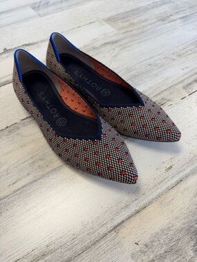 Rothy's Pointed Knit Flats in Navy and Red Dot
